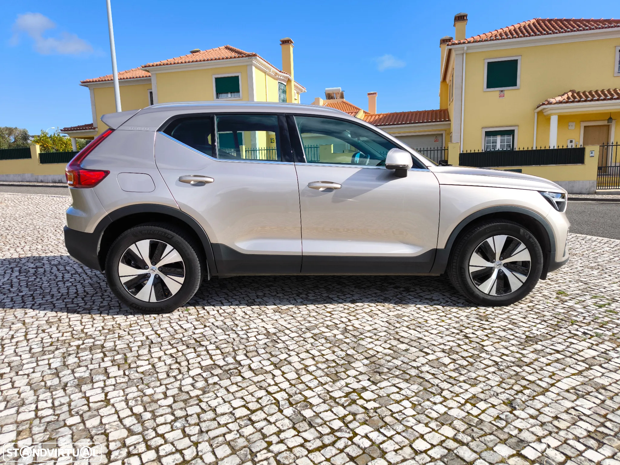 Volvo XC 40 1.5 T4 PHEV Core - 13
