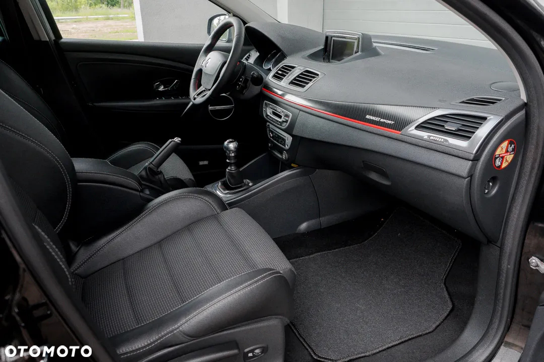 Renault Megane GT 220 - 29