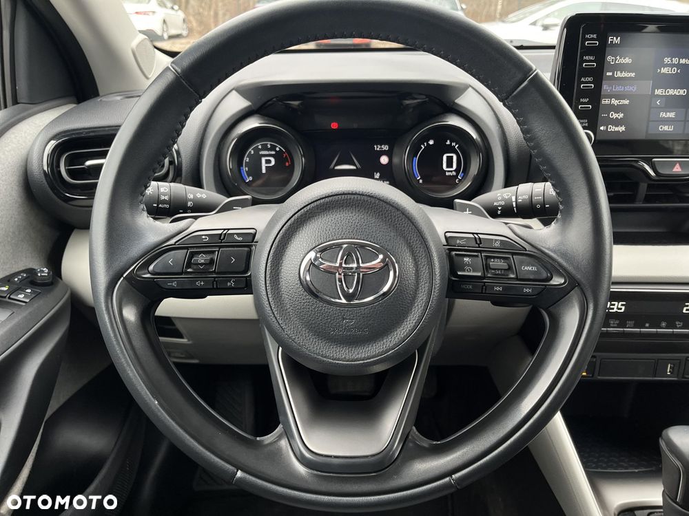 Toyota Yaris 1.5 Executive CVT - 6