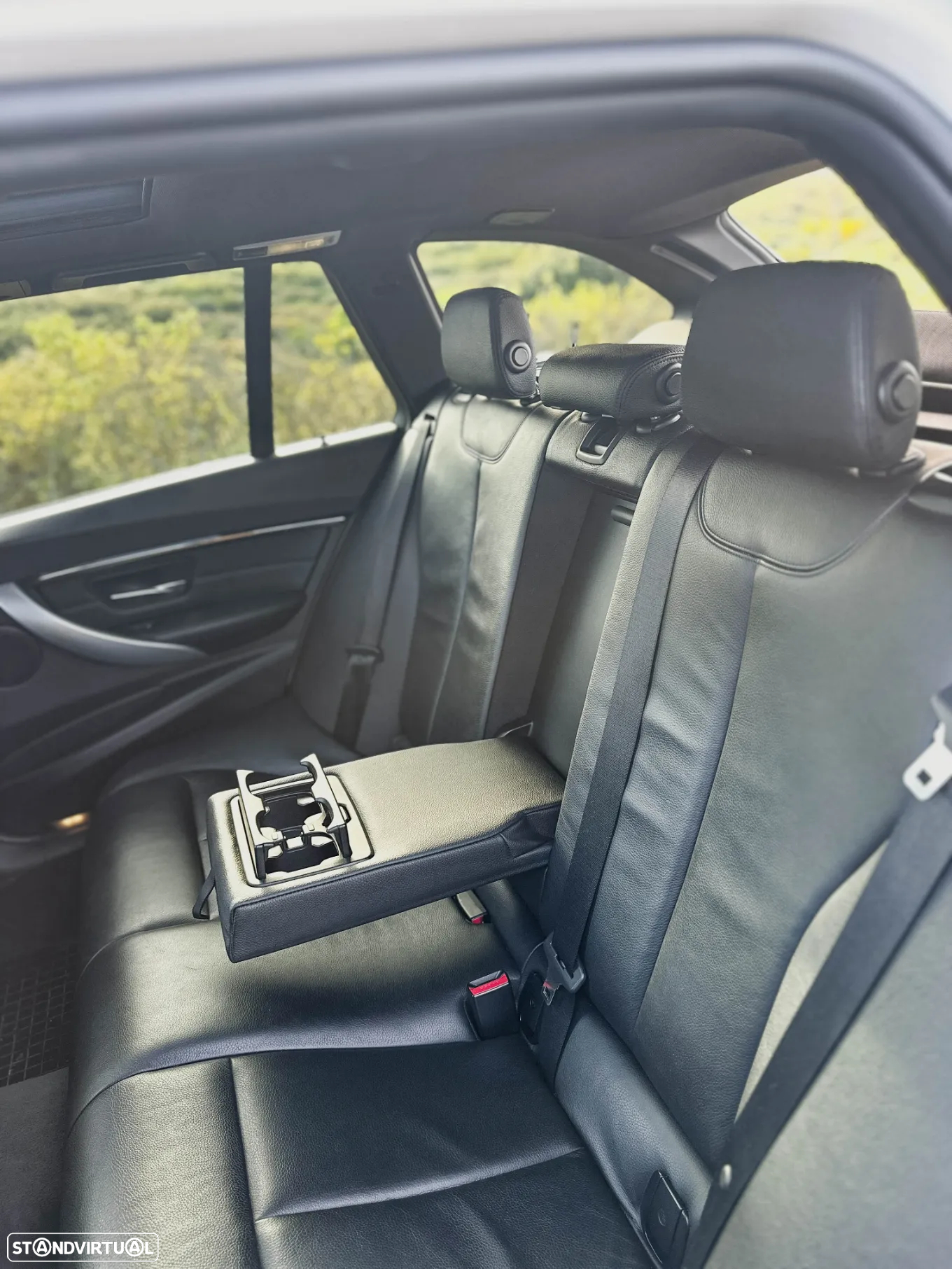 BMW 320 d Touring Pack M - 14