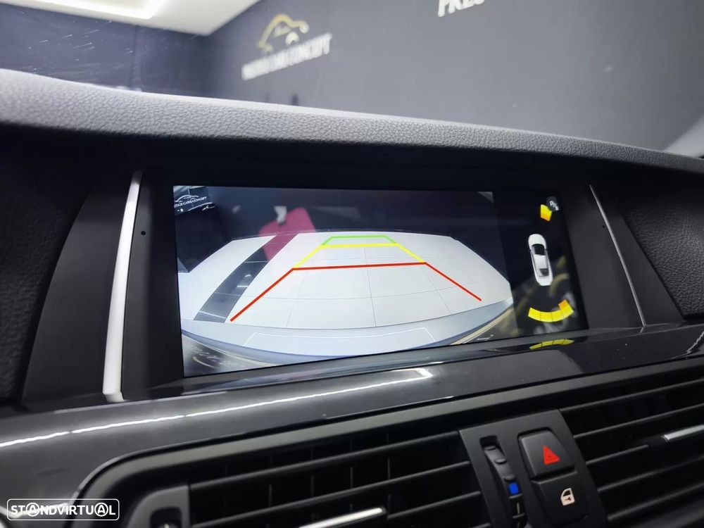 BMW 520 d Auto - 35