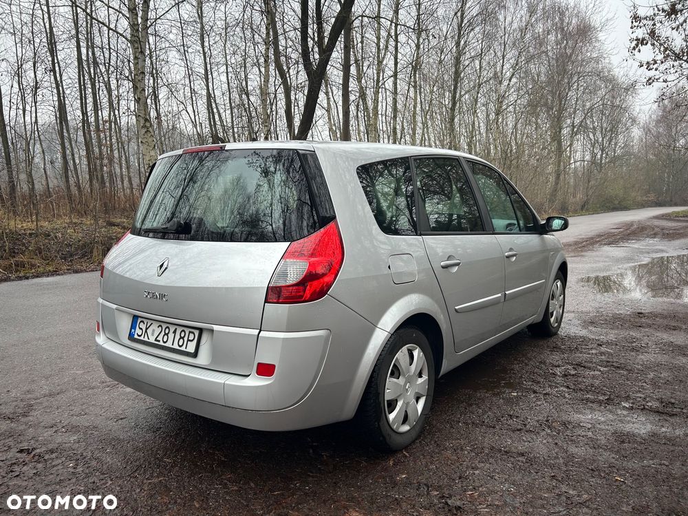 Renault Scenic 1.6 16V Authentique - 4