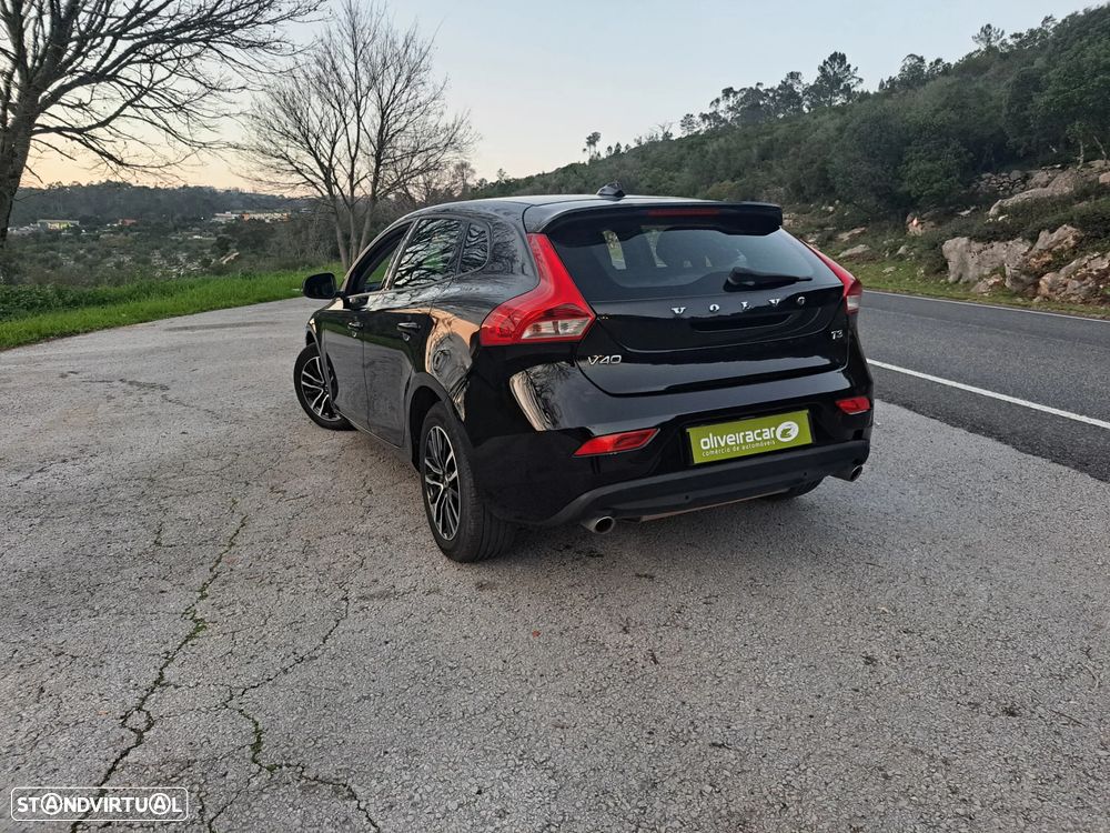 Volvo V40 1.5 T3 Sport Edition Geartronic - 28