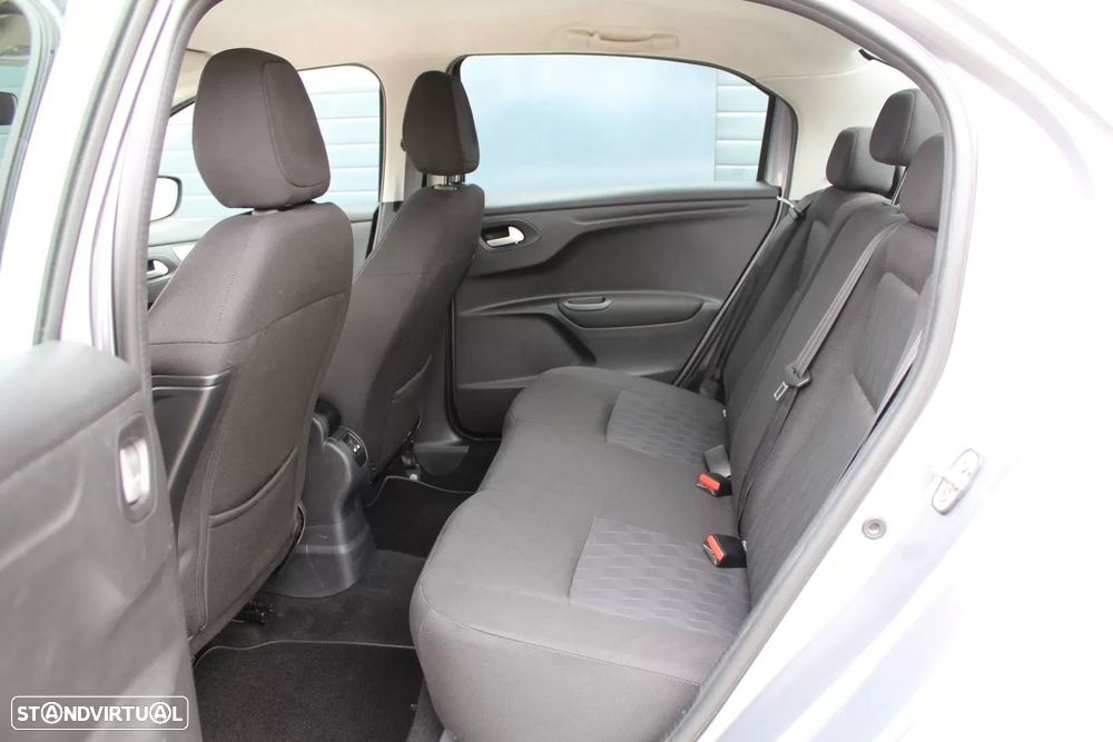 Citroën C-Elysée 1.2 PureTech Shine - 14