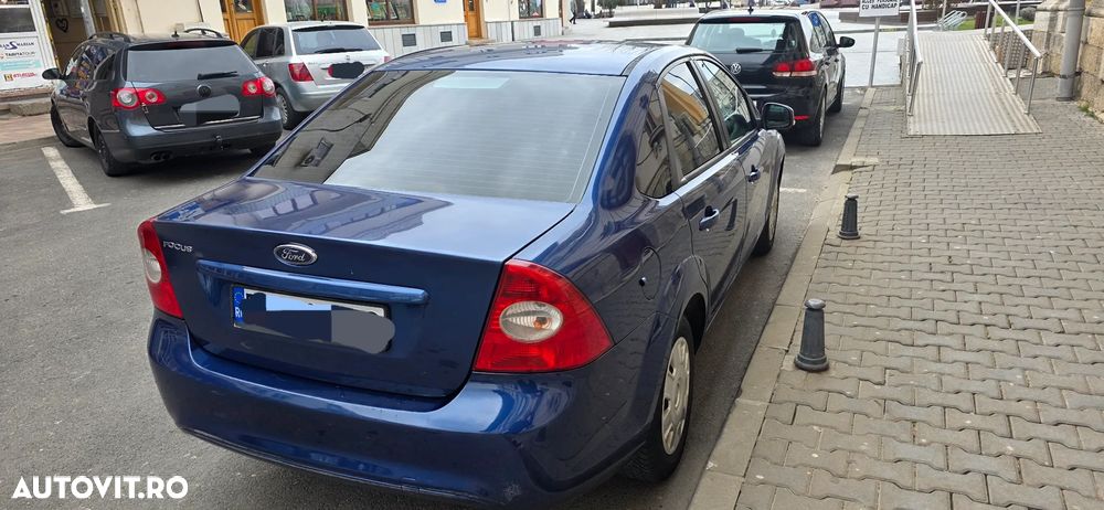 Ford Focus 1.6 Trend - 5