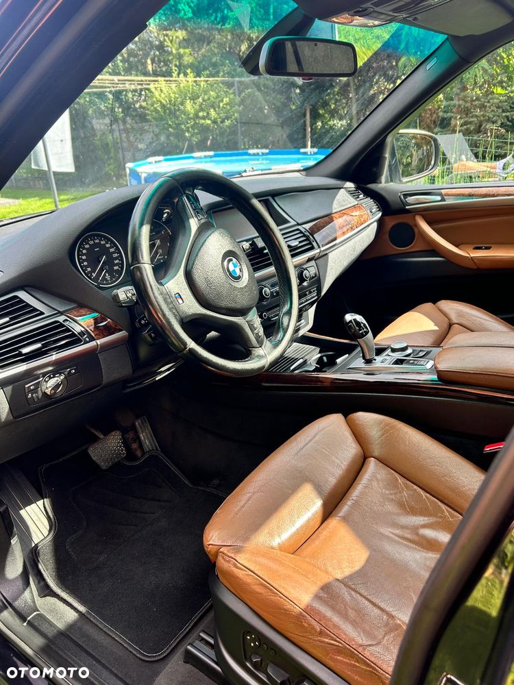 BMW X5 3.0sd xDrive - 9