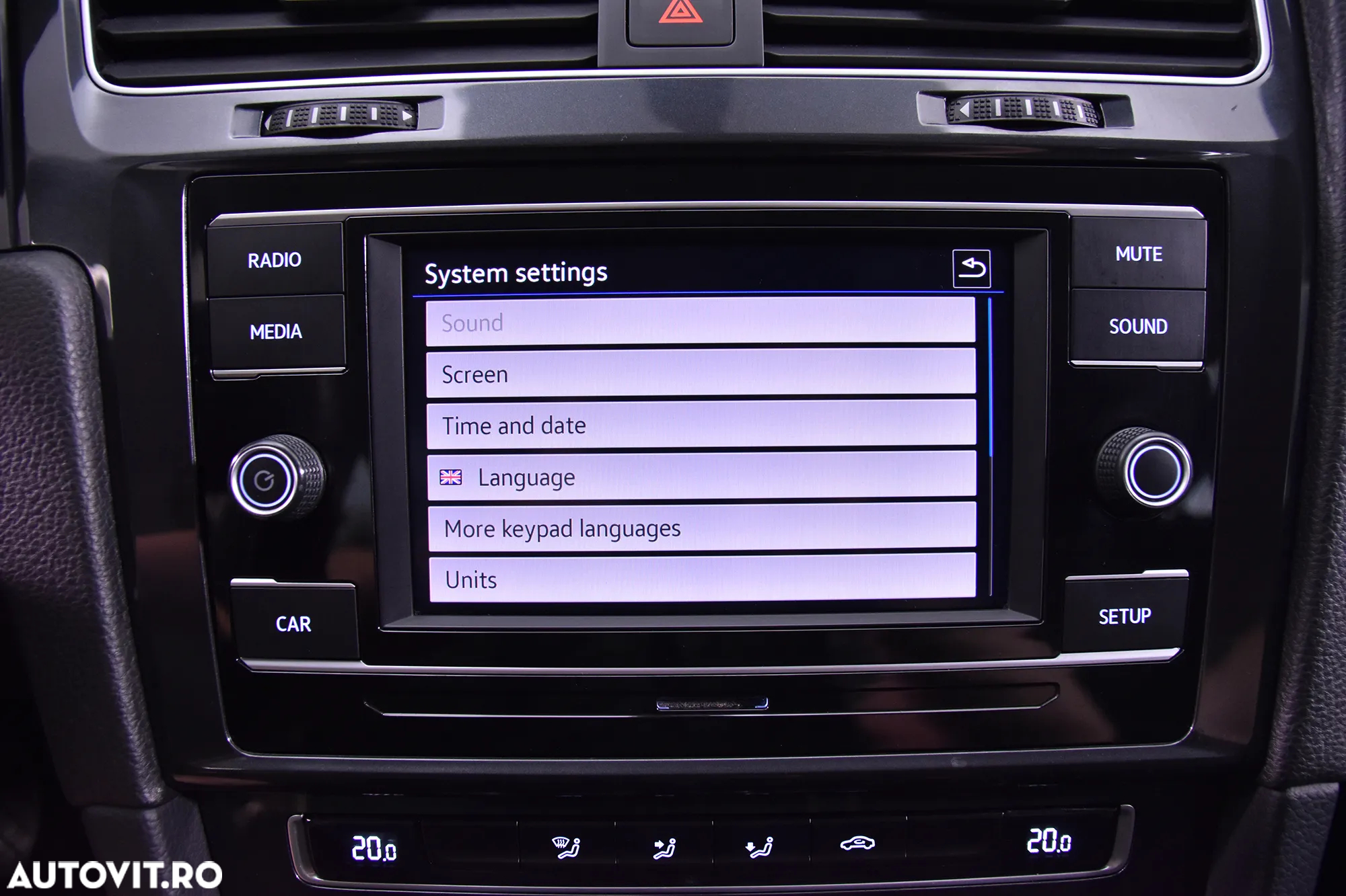 Volkswagen Golf - 19