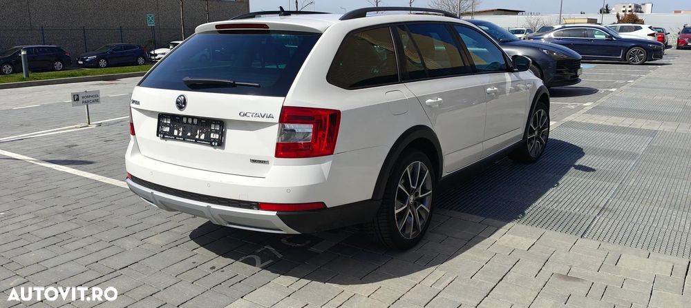 Skoda Octavia 2.0 TSI DSG 4x4 Scout - 4