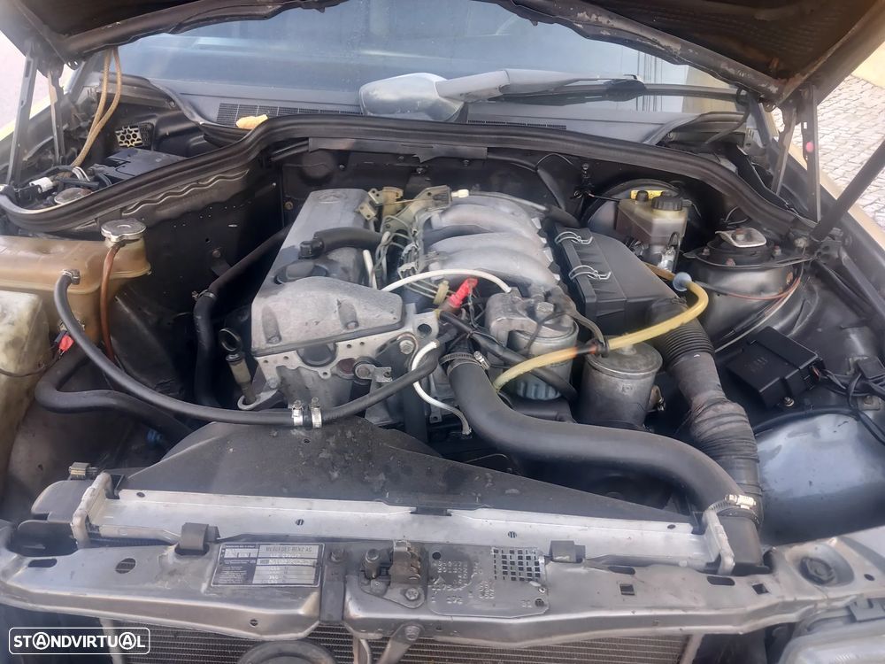 Mercedes-Benz 190 D 2.0 - 8