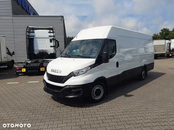 Iveco 35S16V(30378)