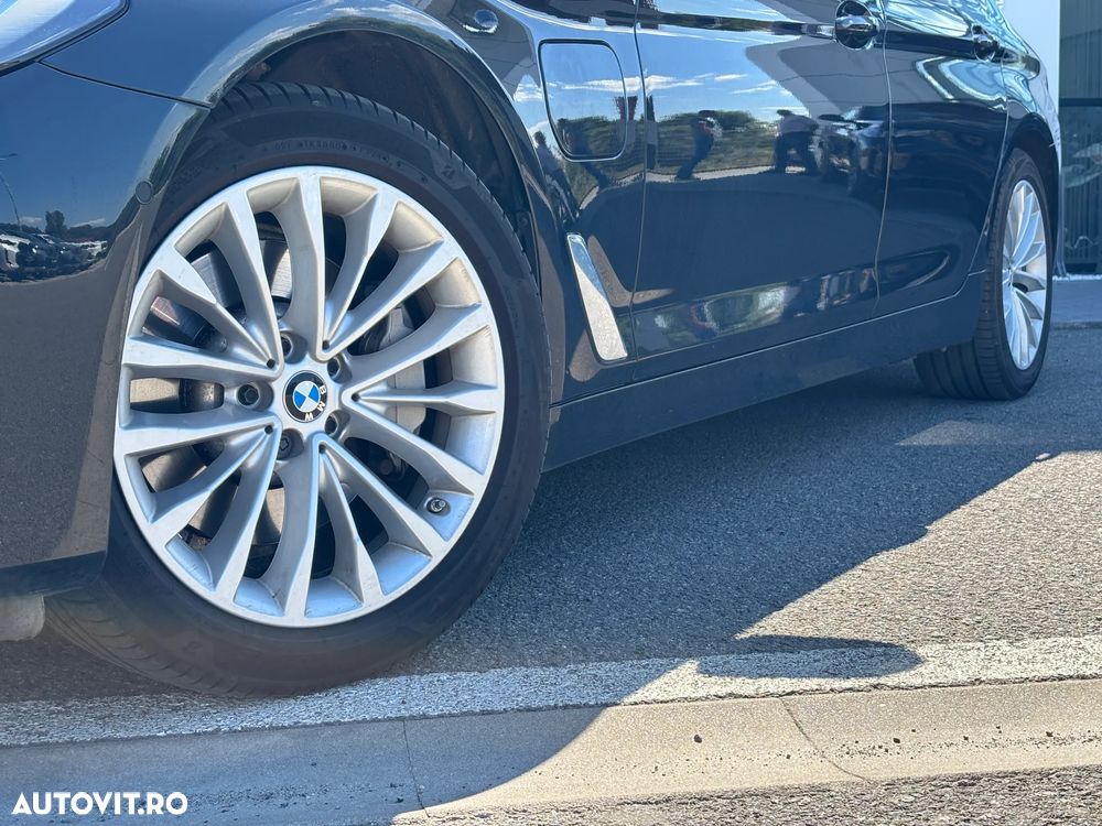 BMW Seria 5 530e xDrive AT PHEV - 21