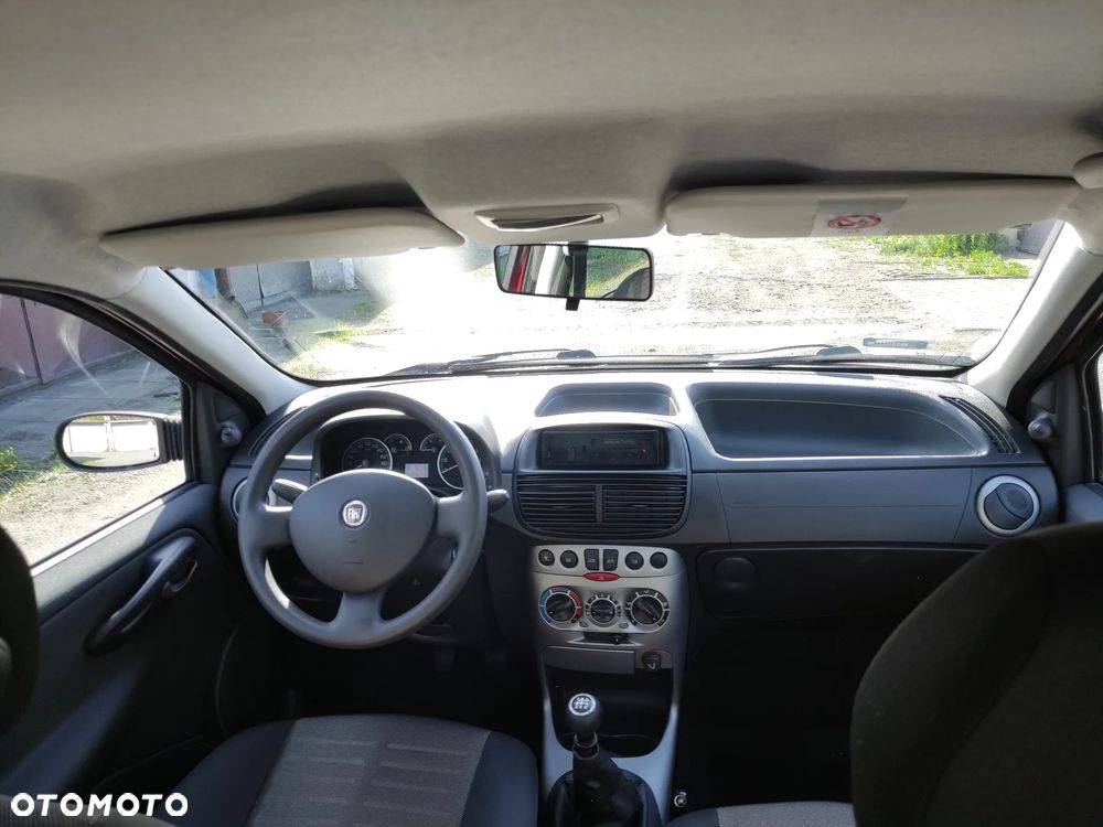 Fiat Punto 1.2 8V - 17