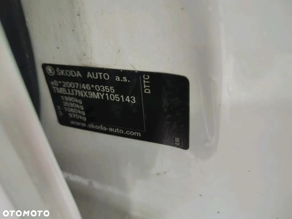 Skoda Octavia 2.0 TDI Ambition DSG - 28