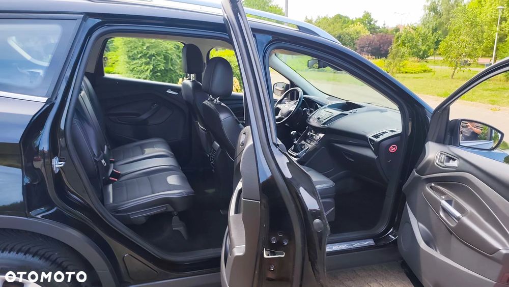 Ford Kuga 1.5 EcoBoost 2x4 Business Edition - 26