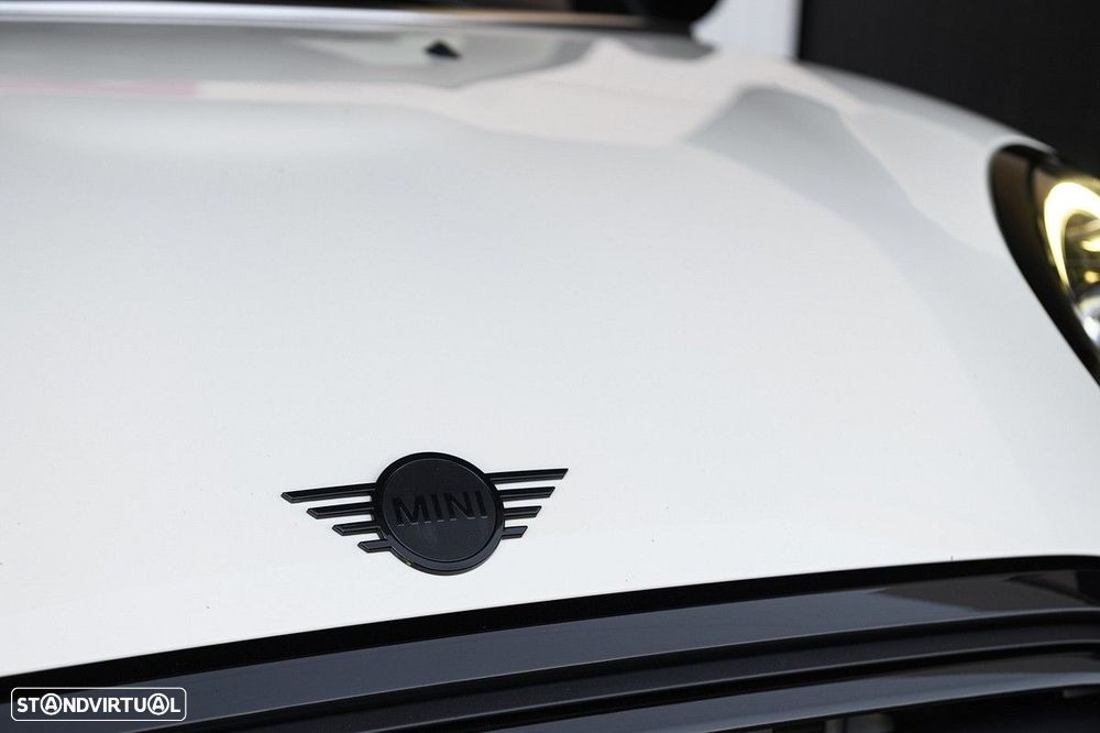 MINI Cabrio Cooper Auto - 16