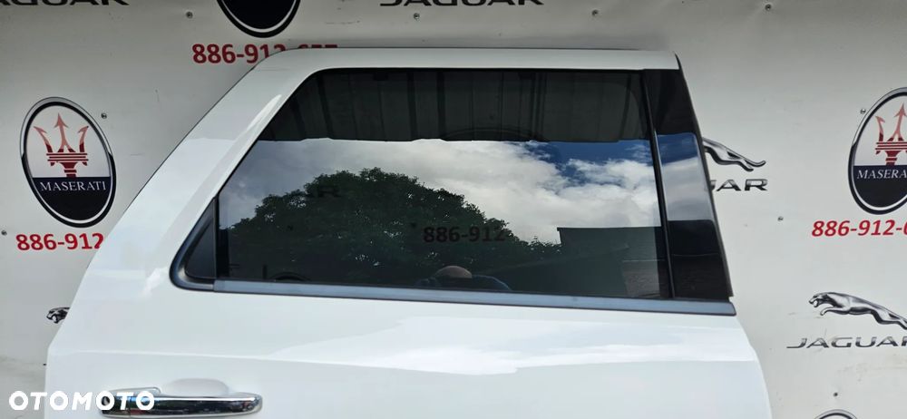 Dodge Durango III LIFT 2017-  Kompletne Drzwi tył prawy Tylne prawe KOLOR PW7 BIAŁE - 2