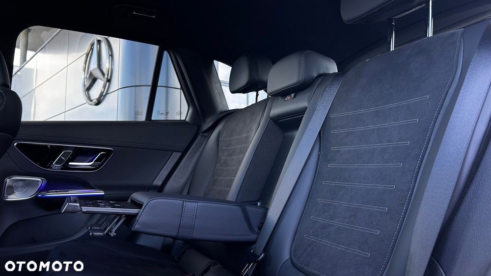 Mercedes-Benz GLC 300 de 4-Matic AMG Line - 30