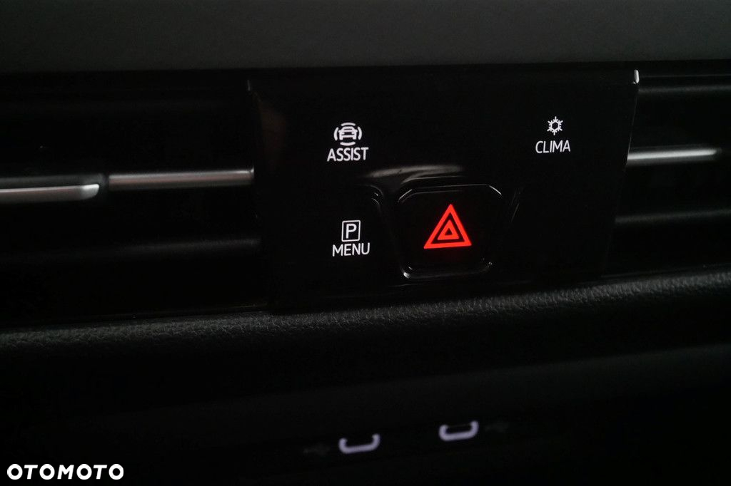 Volkswagen Golf - 17