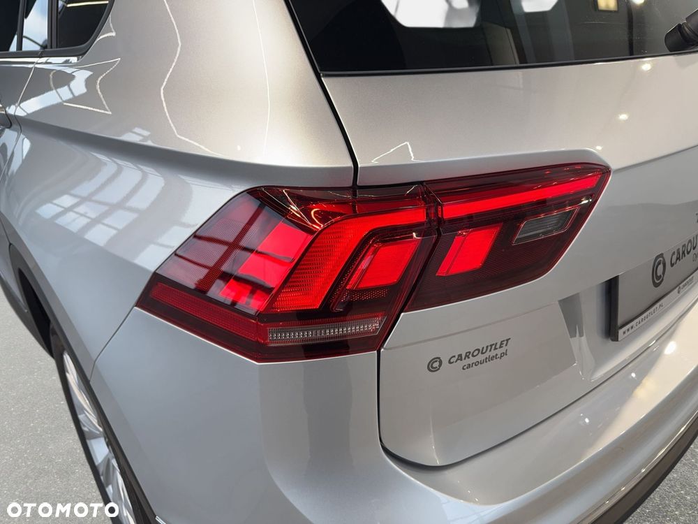Volkswagen Tiguan - 12