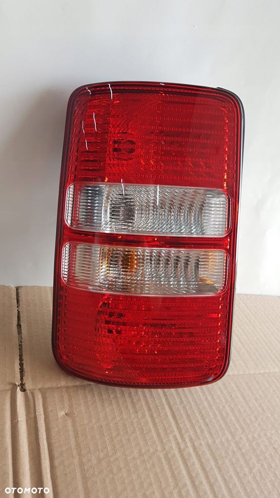lampa tył lewa vw caddy iii 10-15 2k5945095 igła!! - 2