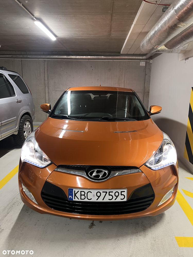 Hyundai Veloster 1.6 GDI Comfort - 2