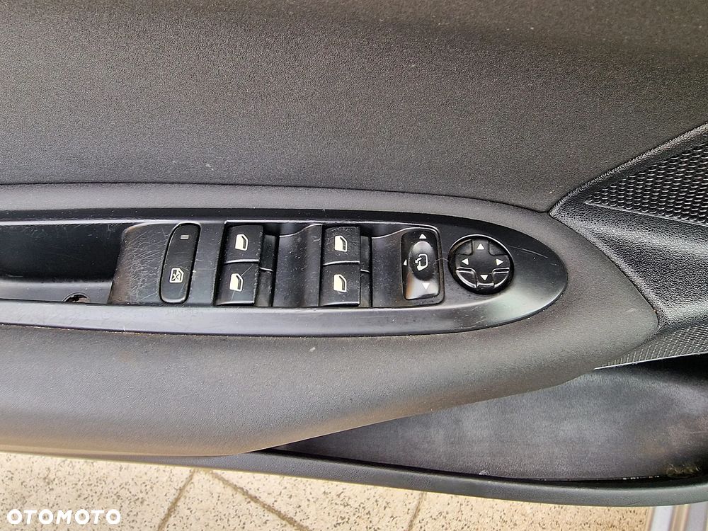 Citroën C4 BlueHDi 120 Stop&Start Selection - 12