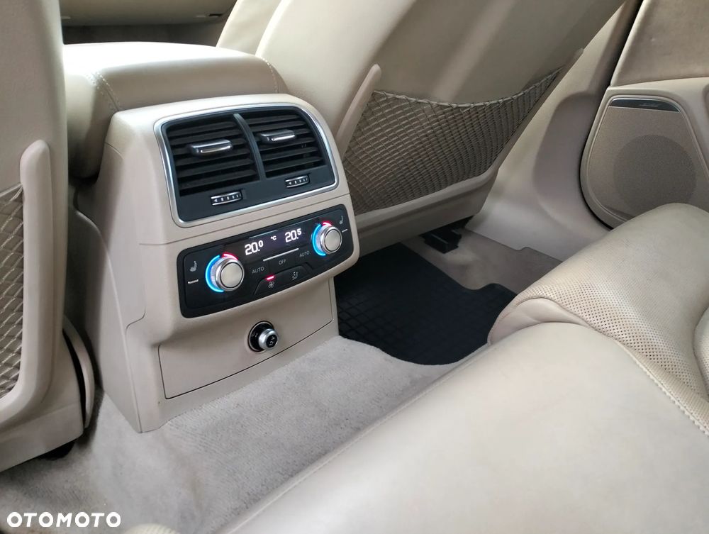 Audi A6 Avant 3.0 TDI Quattro S tronic - 20