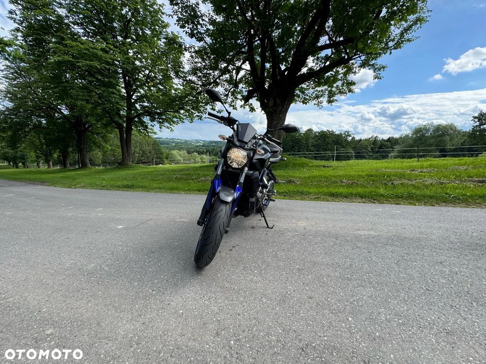 Yamaha MT - 3