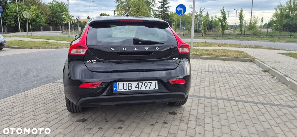 Volvo V40 D2 Base - 3