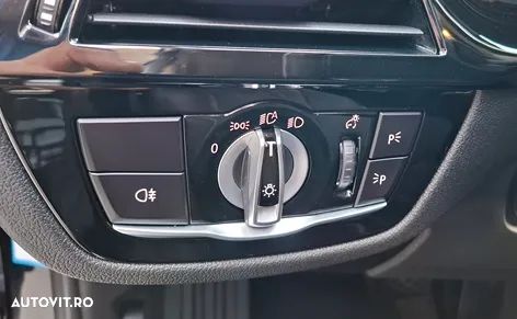BMW Seria 5 520d xDrive Touring Aut. Luxury Line - 21