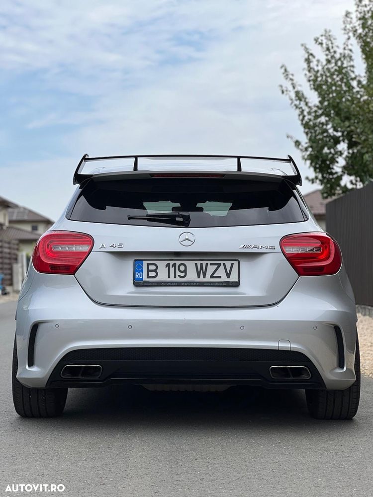 Mercedes-Benz A 45 AMG 4MATIC Aut. - 10