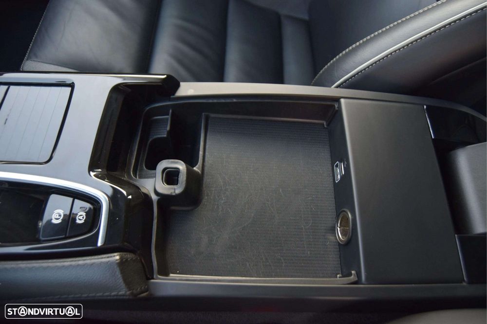 Volvo V60 2.0 T6 AWD TE Inscription Expression - 19