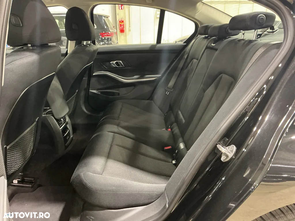 BMW Seria 3 330e AT PHEV - 7