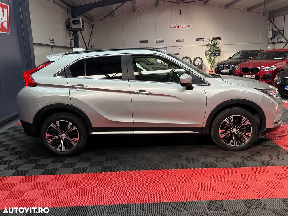 Mitsubishi Eclipse-Cross 1.5-litre 16-valve DOHC MIVEC 4X4 Invite+ Aut. - 3