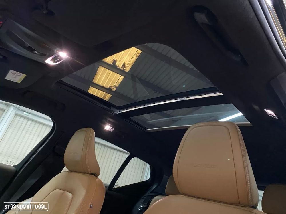 Volvo XC 40 2.0 D3 Inscription Geartronic - 3