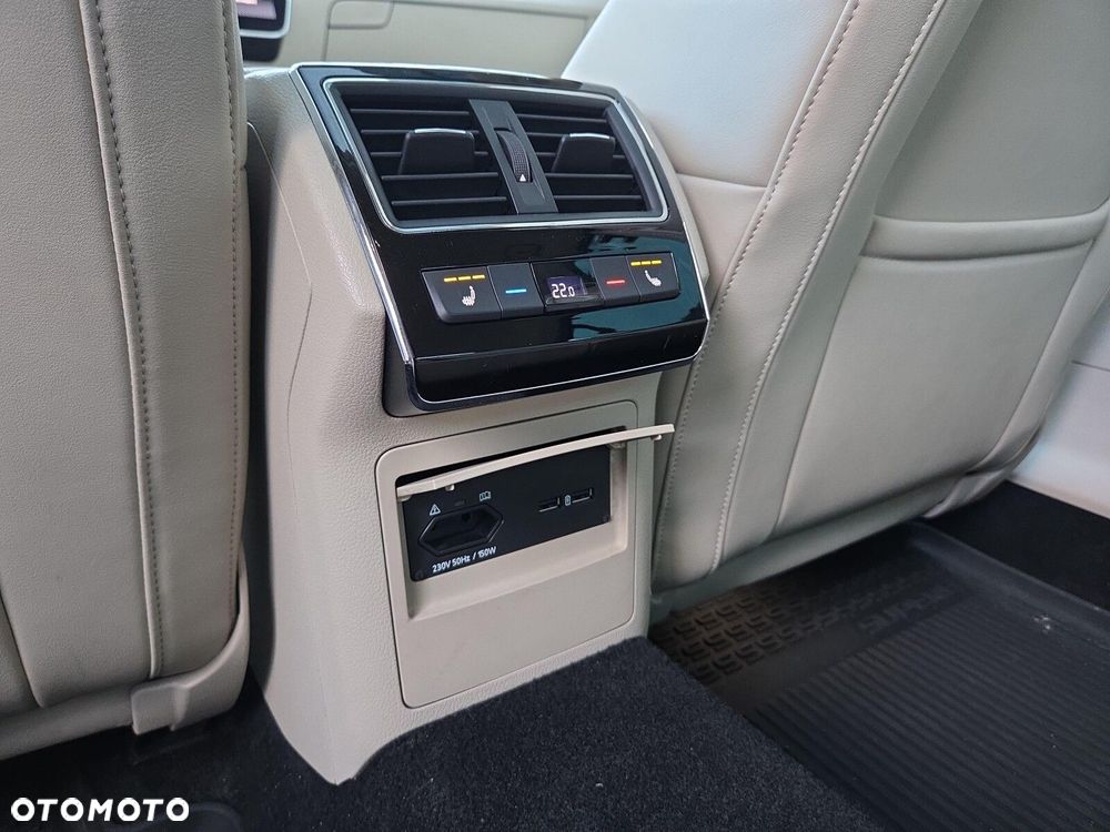 Skoda Superb 2.0 TSI 4x4 L&K DSG - 18