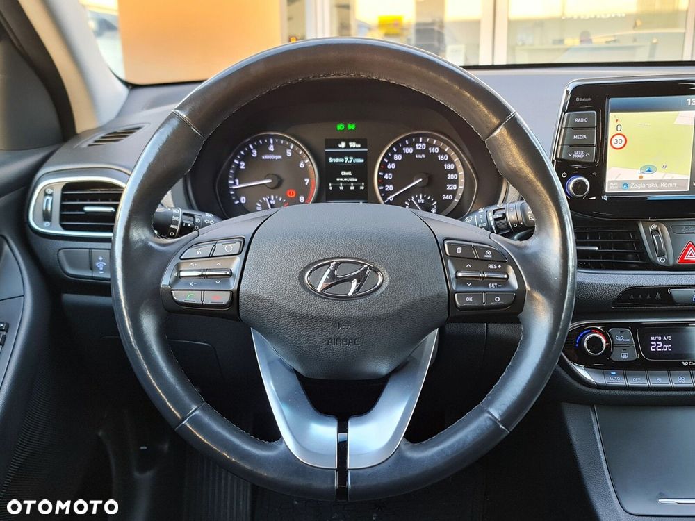 Hyundai i30 1.4 T-GDI Premiere Luxury - 16