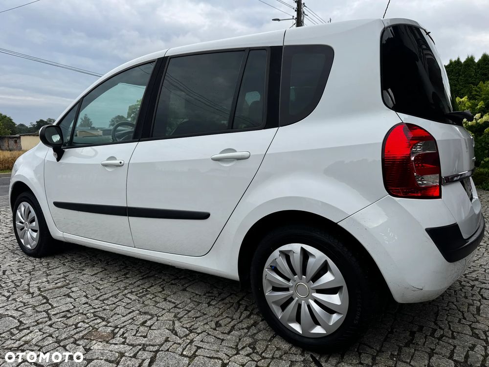 Renault Modus Grand 1.6 16V ESP Limited - 10