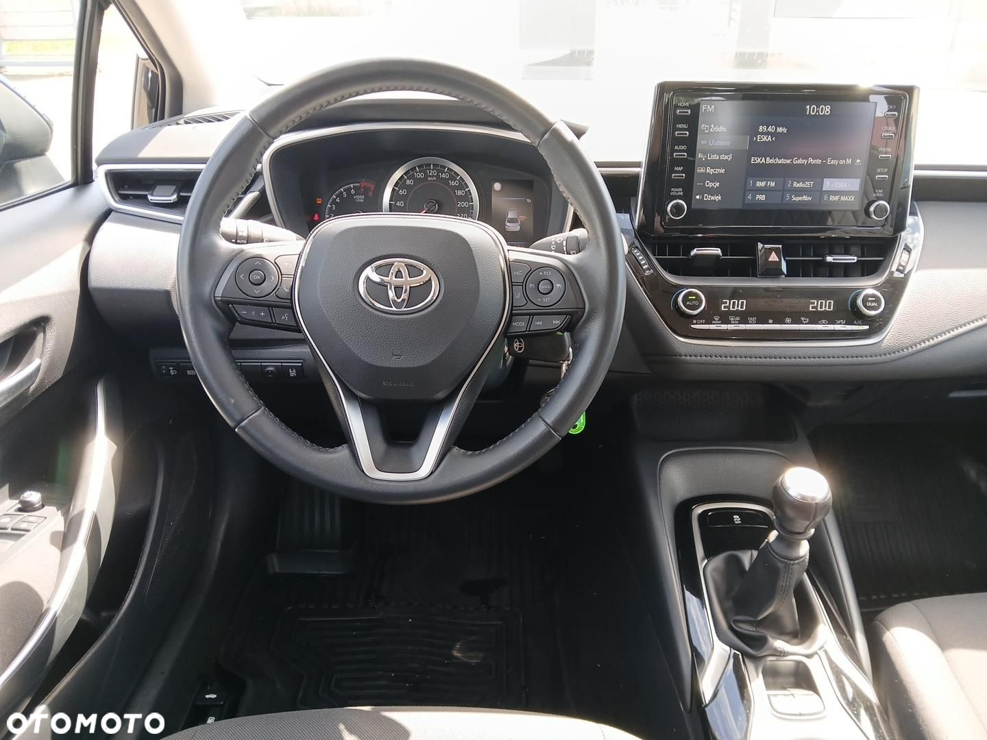 Toyota Corolla - 26