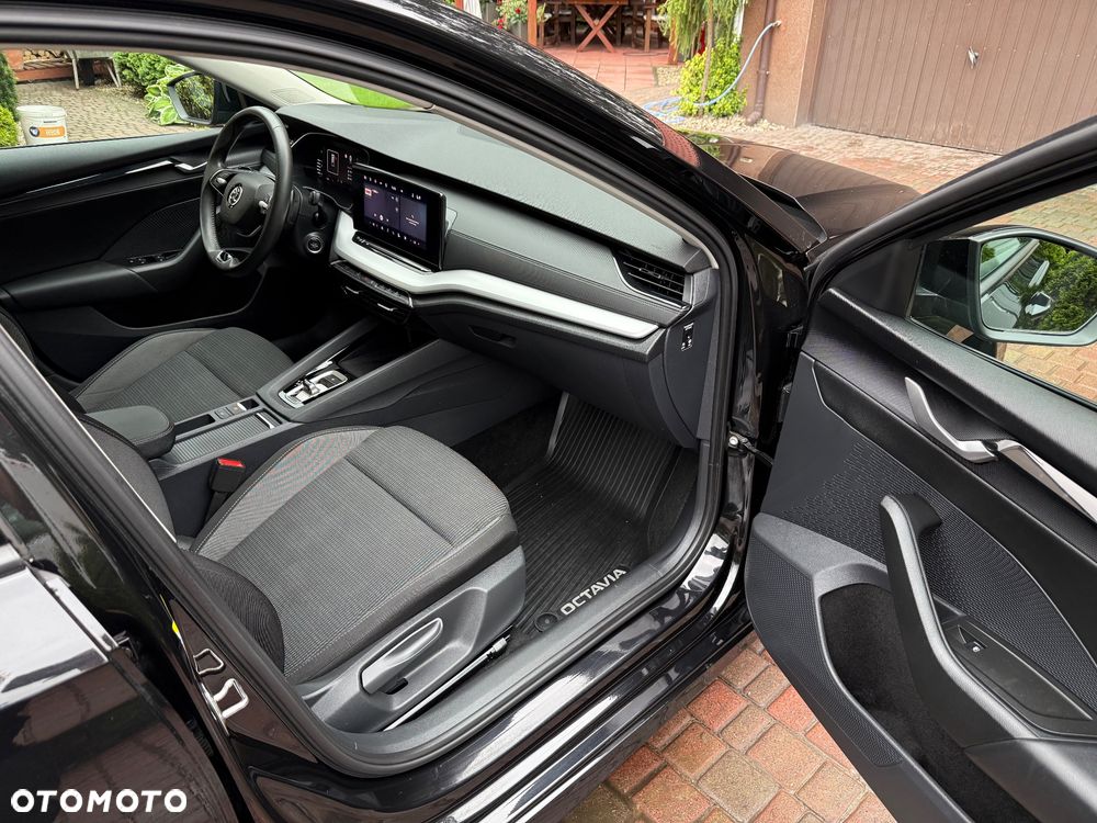 Skoda Octavia 2.0 TDI DSG Tour - 18
