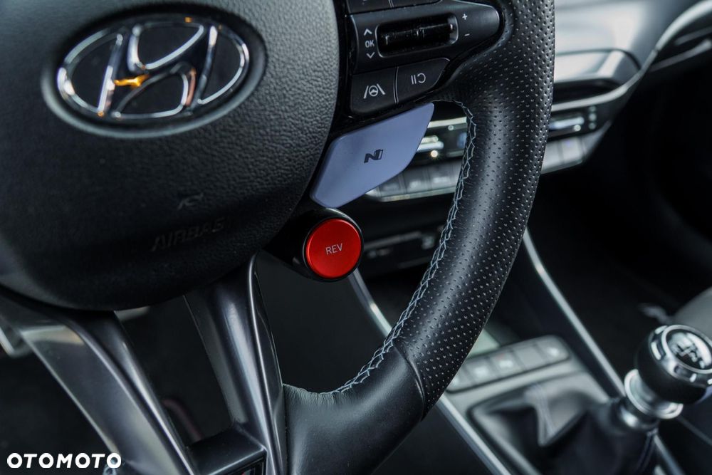 Hyundai i20 - 25