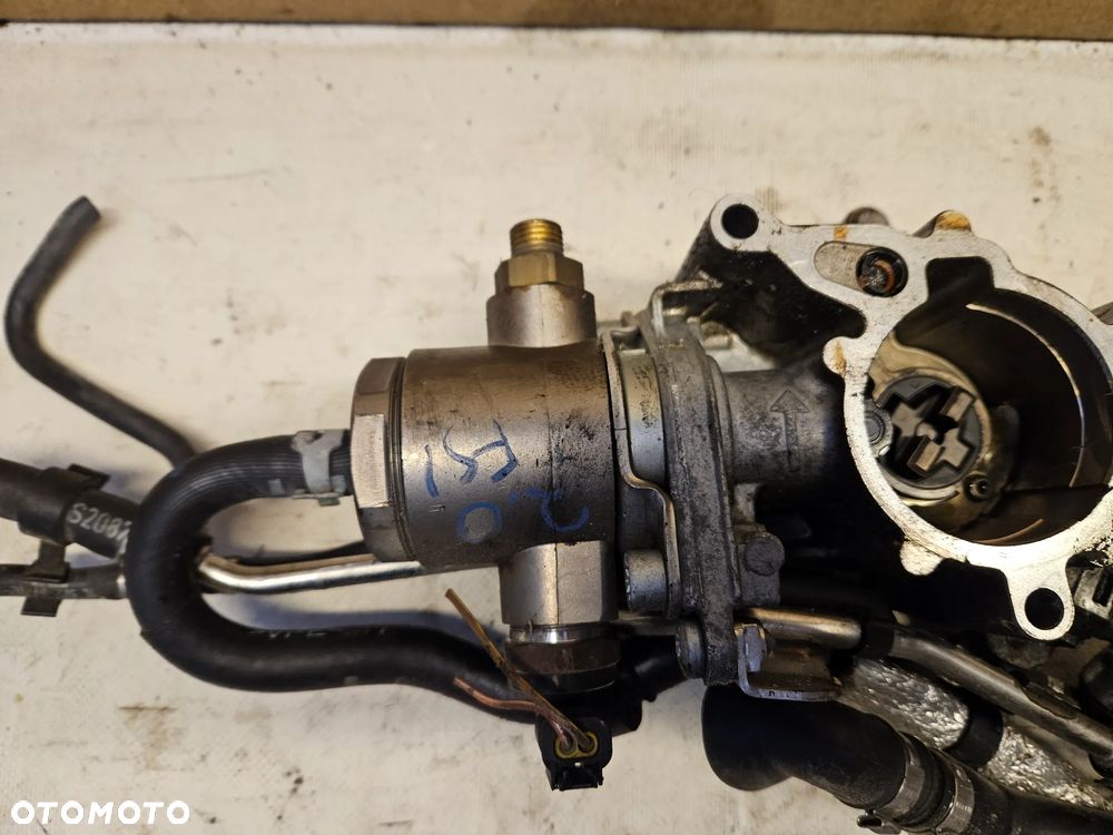 Pompa wtryskowa paliwa vacuum VW Audi Seat Skoda 2,0 TSI TFSI 06J127025E - 5