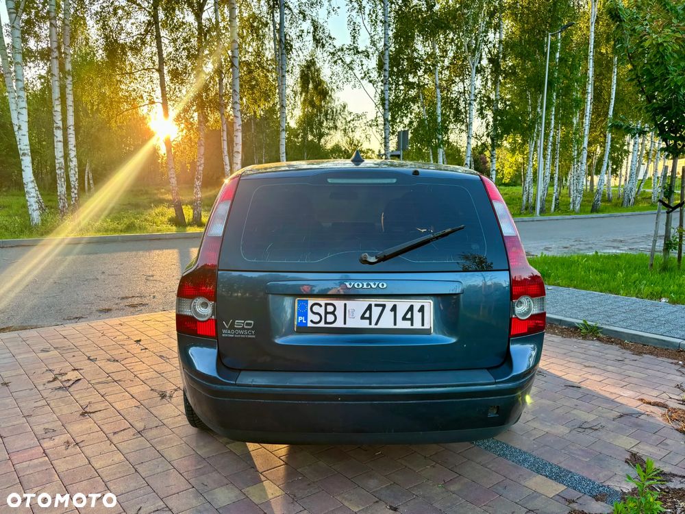 Volvo V50 1.6D Momentum - 3