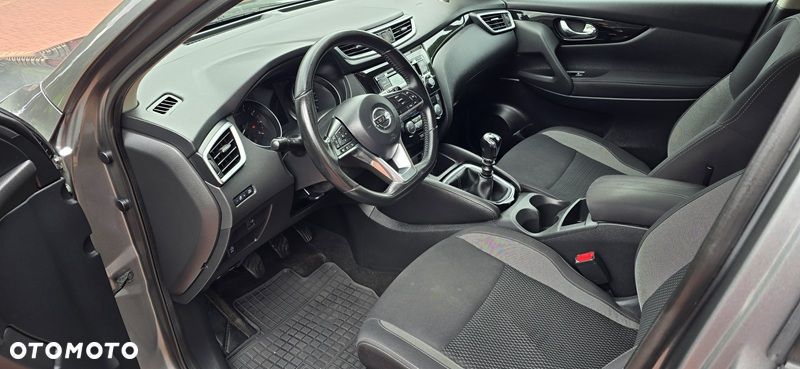 Nissan Qashqai 1.2 DIG-T Acenta EU6 - 7