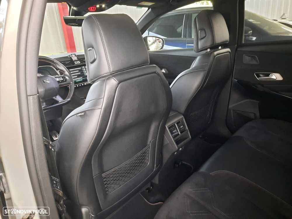 DS DS7 Crossback E-Tense Performance Line EAT8 - 44