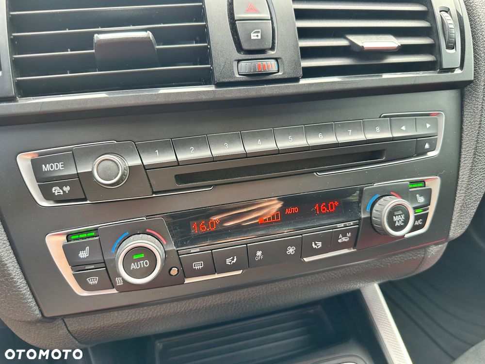 BMW Seria 1 - 21