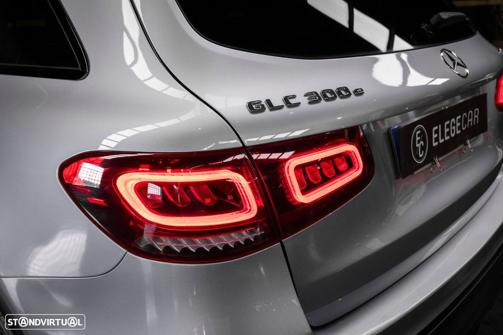 Mercedes-Benz GLC 300 e 4Matic 9G-TRONIC AMG Line - 8