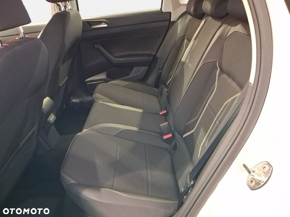Volkswagen Taigo - 14