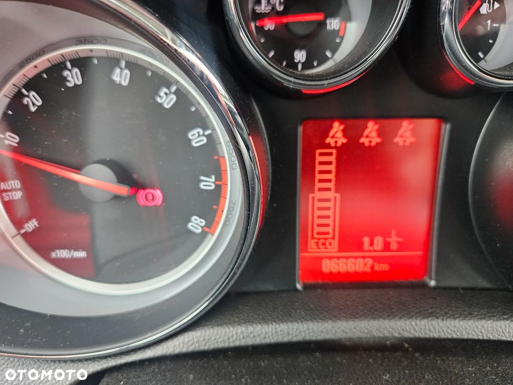 Opel Mokka 1.4 T Cosmo - 14