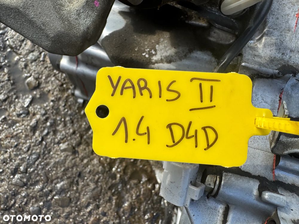Skrzynia biegów Yaris II 1.4 D4D OE - 4